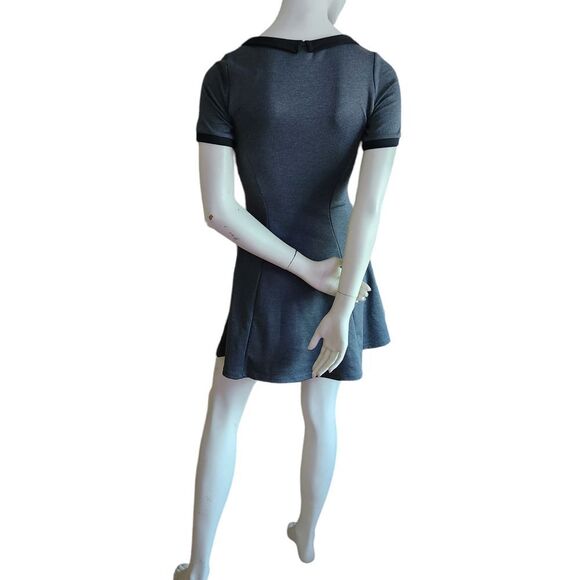 Divided H&M Fit & Flare Dress Short Sleeve Collared Pullover - Picture 5 of 7